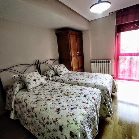 Real 10 Apartment Soria Exterior foto